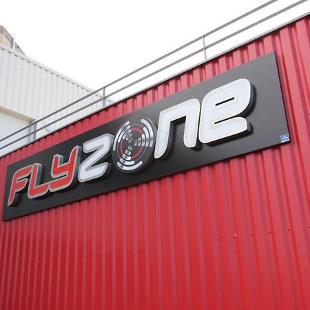 Auberge Flyzone Lézignan-Corbières Exteriér fotografie