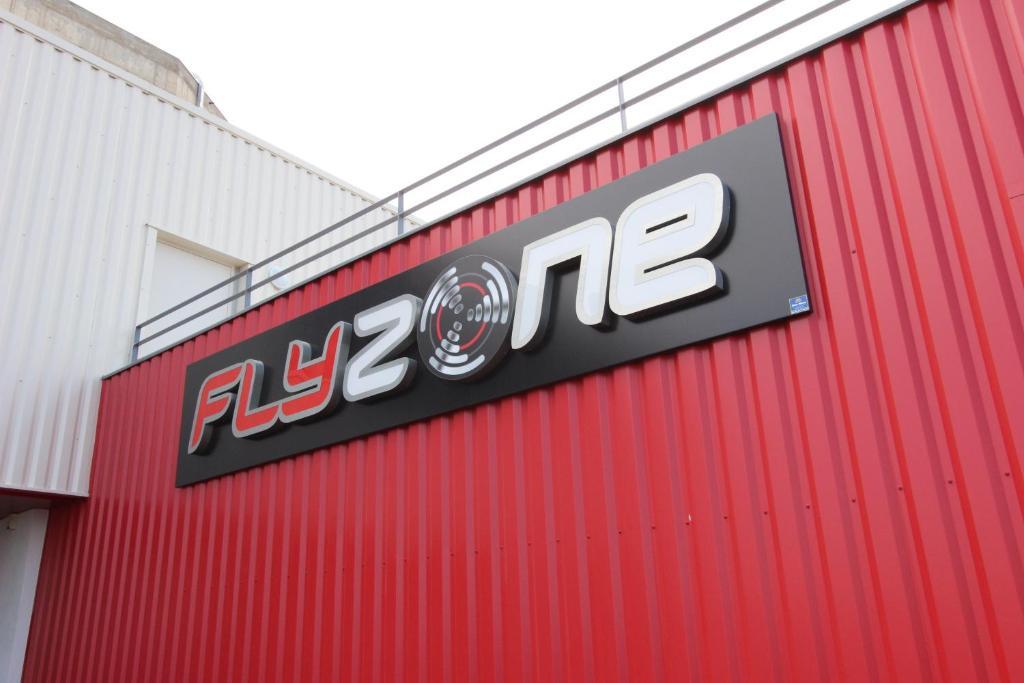 Auberge Flyzone Lézignan-Corbières Exteriér fotografie